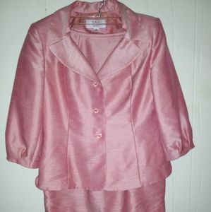 Le Suit Petite Skirt Suit